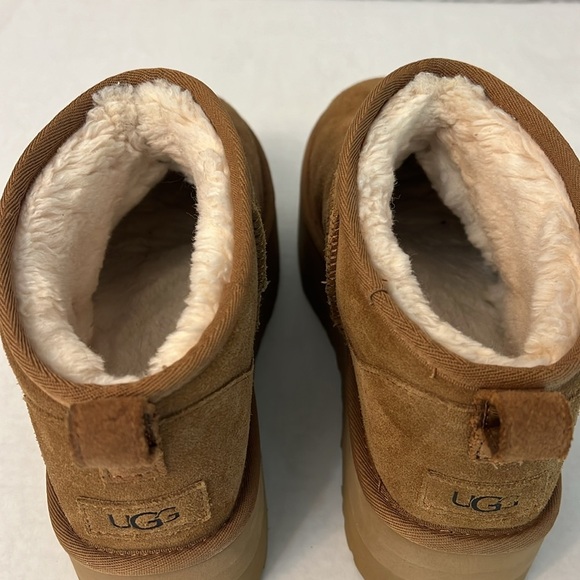 UGG PLATFORM CLASSIC MINI BOOTS 10 - Picture 3 of 16